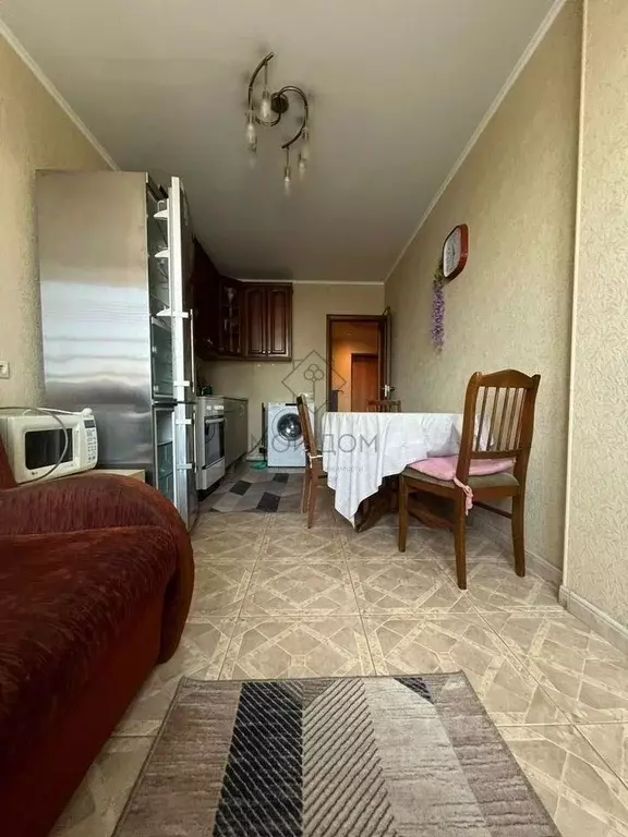 1-к кв. Московская область, Реутов Комсомольская ул., 10 (44.0 м) - Фото 0