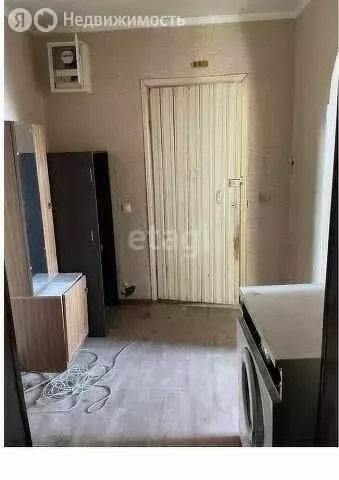 1-комнатная квартира: Тюмень, улица Молодогвардейцев, 81 (40 м) - Фото 0