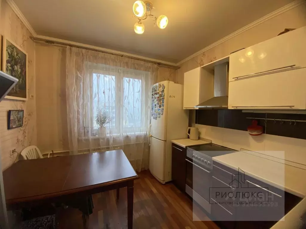 3-к кв. Челябинская область, Челябинск Двинская ул., 19 (73.0 м) - Фото 2