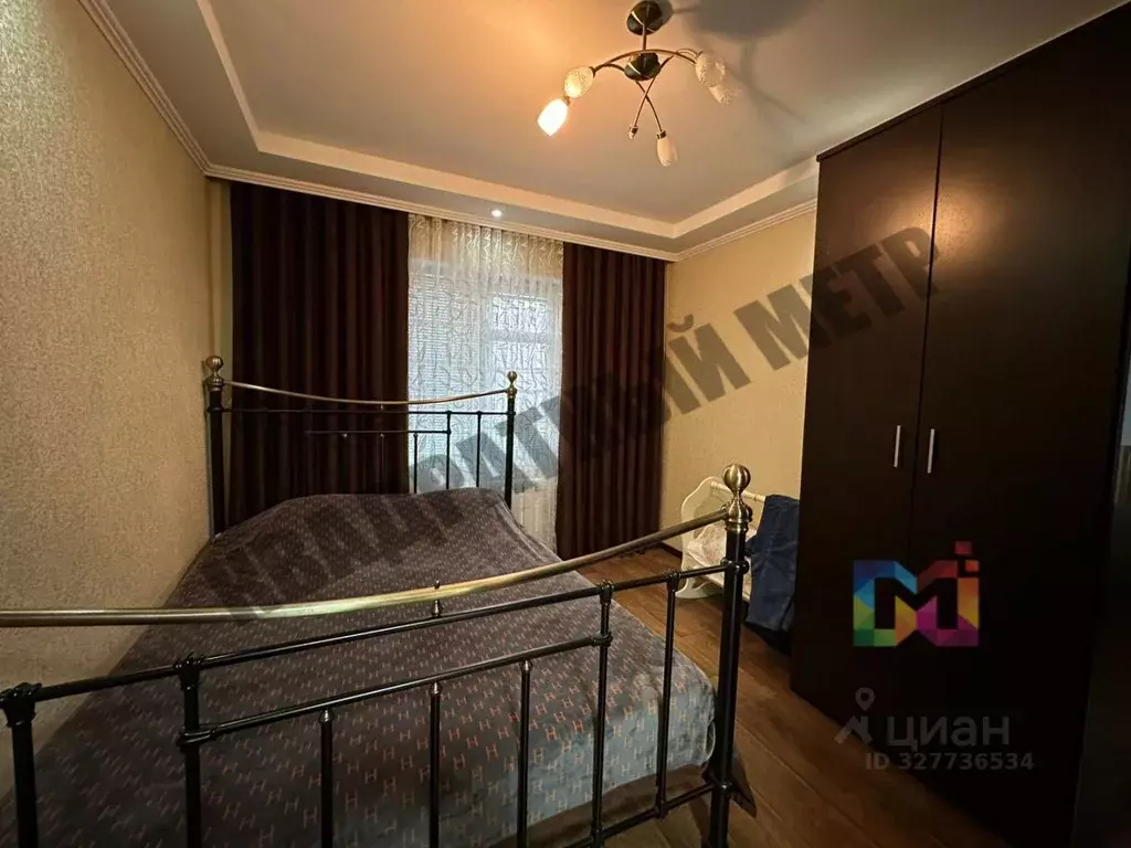 3-к кв. Калмыкия, Элиста 7-й мкр, 2к4 (72.0 м) - Фото 1