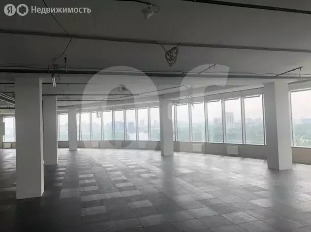 Офис (2101 м) - Фото 1