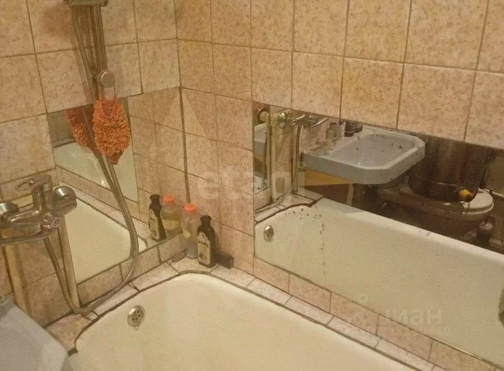 1-к кв. Омская область, Омск Звездная ул., 2Г (30.2 м) - Фото 0