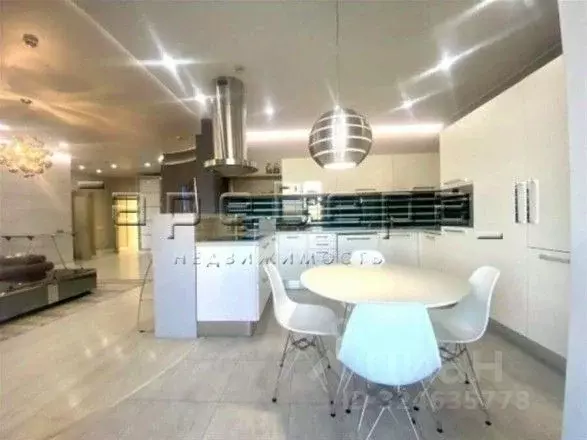 3-к кв. Красноярский край, Красноярск ул. Толстого, 19 (99.8 м) - Фото 2