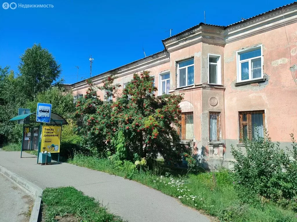 2-комнатная квартира: Новоалтайск, Деповская улица, 38 (49.5 м) - Фото 0