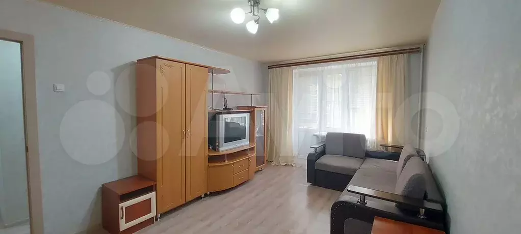 1-к. квартира, 30 м, 4/9 эт. - Фото 0