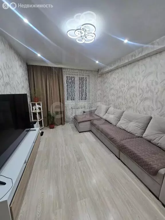 3-комнатная квартира: Улан-Удэ, микрорайон 140Б, 2 (83.4 м) - Фото 1