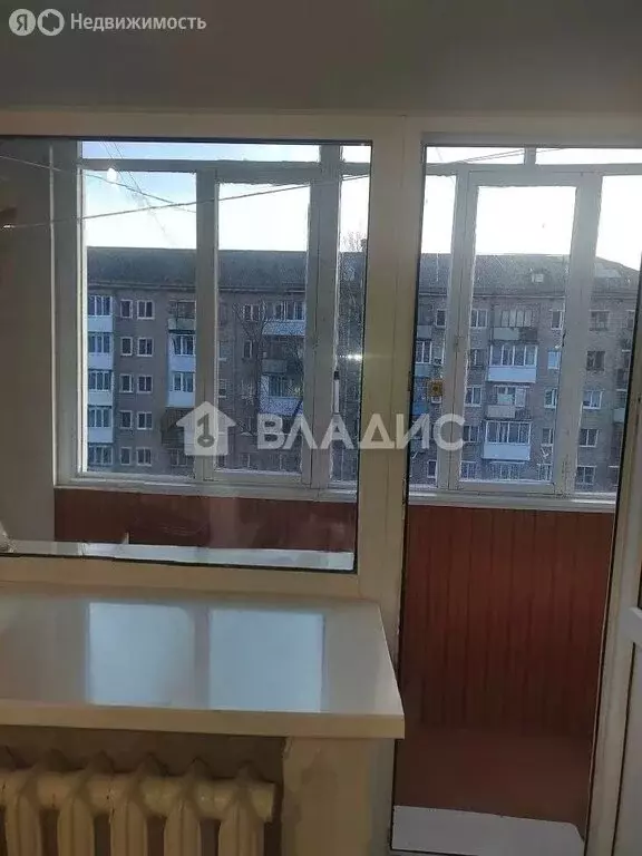 1к в 6-комнатной квартире (16 м) - Фото 0