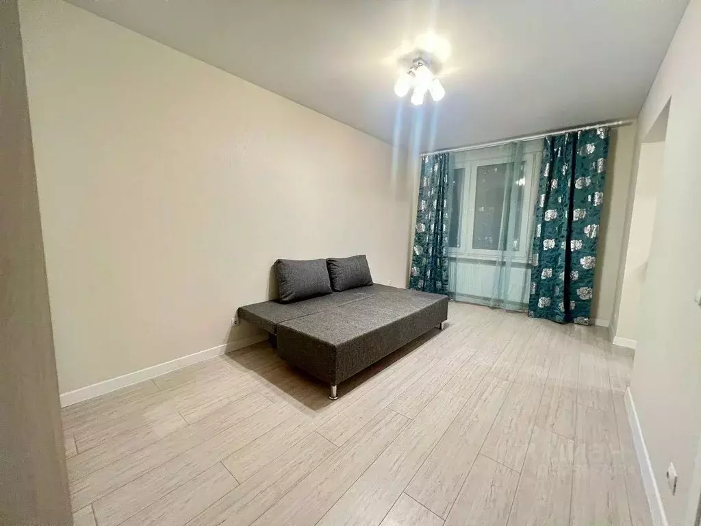 1-к кв. Татарстан, Казань ул. Александра Курынова, 5к2 (30.0 м) - Фото 1