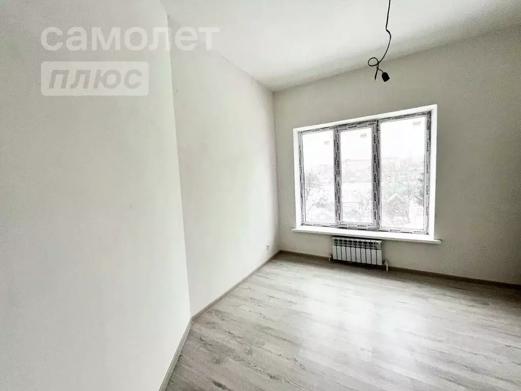 2-к кв. Курская область, Курск Семеновская ул., 54 (61.5 м) - Фото 1