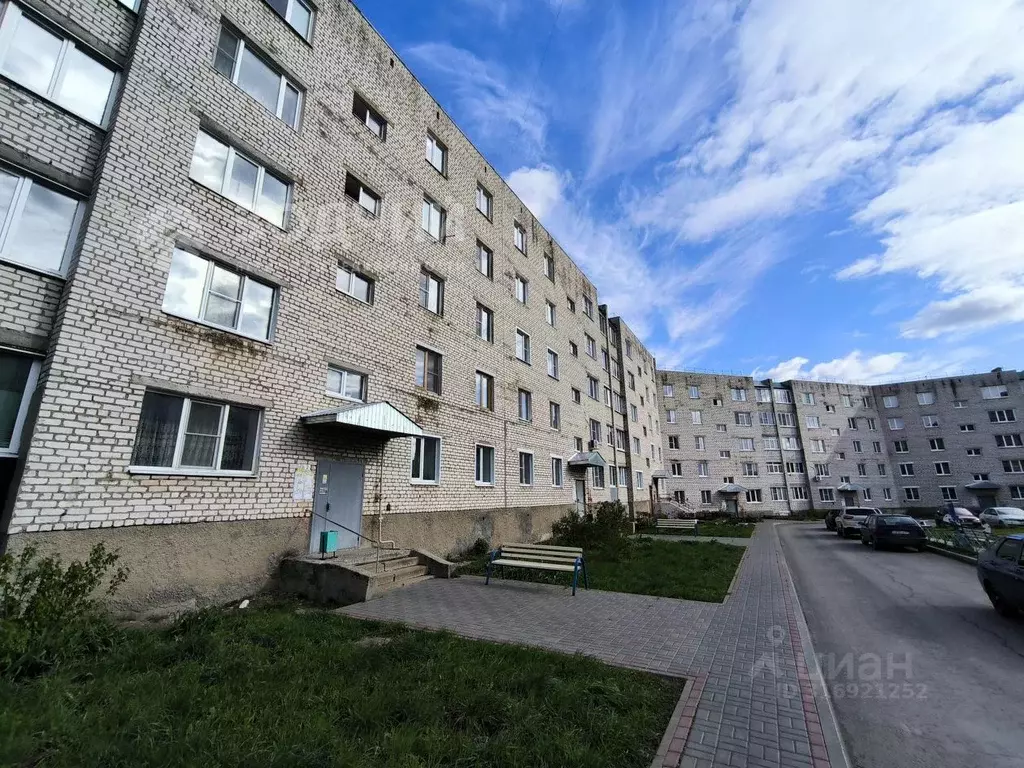1-к кв. Чувашия, Канаш ул. Ильича, 6 (32.3 м) - Фото 0