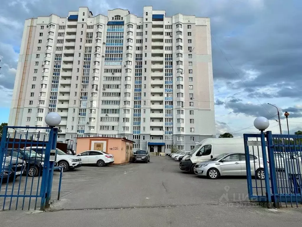 2-к кв. Орловская область, Орел ул. Панчука, 83А (61.1 м) - Фото 0