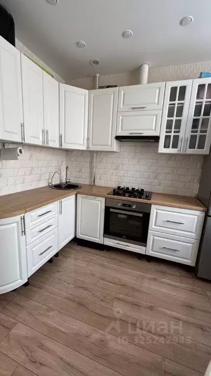 2-к кв. Пермский край, Пермь Уральская ул., 113 (48.2 м) - Фото 0