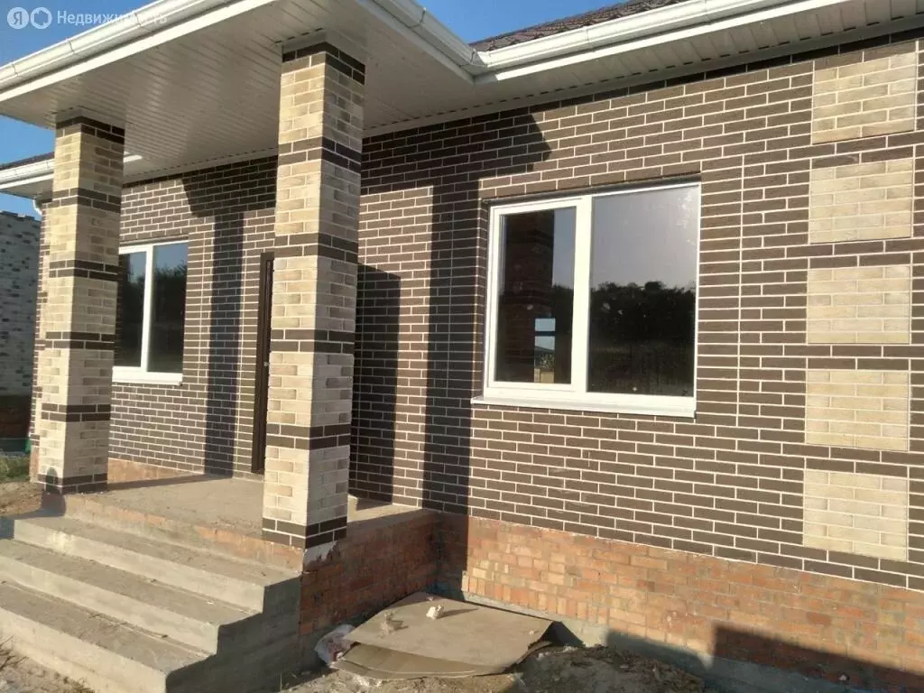 Дом в Ростов-на-Дону, улица Вавилова (100 м) - Фото 1