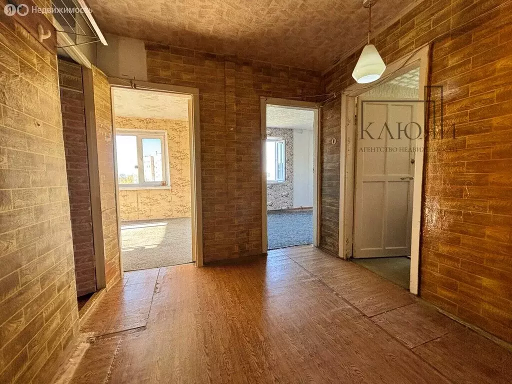 3-комнатная квартира: Магнитогорск, улица Галиуллина, 7/3 (61.4 м) - Фото 2