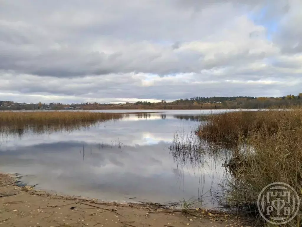 Дом в Ленинградская область, Выборгский район, Полянское с/пос, пос. ... - Фото 1