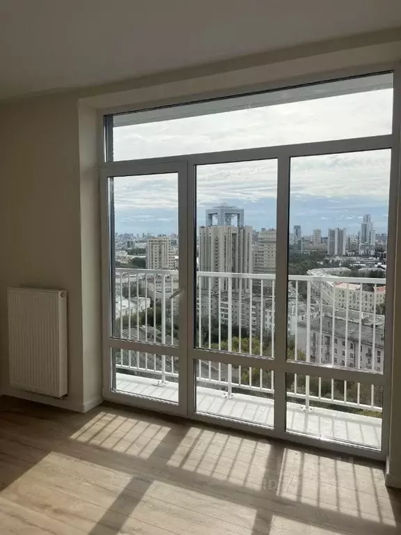 2-к кв. Свердловская область, Екатеринбург ул. Свердлова, 32 (56.0 м) - Фото 2