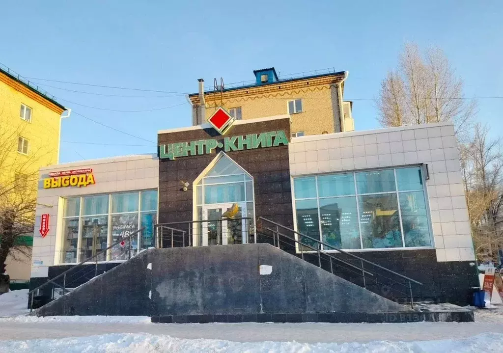 Помещение свободного назначения в Омская область, Омск просп. Мира, 38 ... - Фото 1