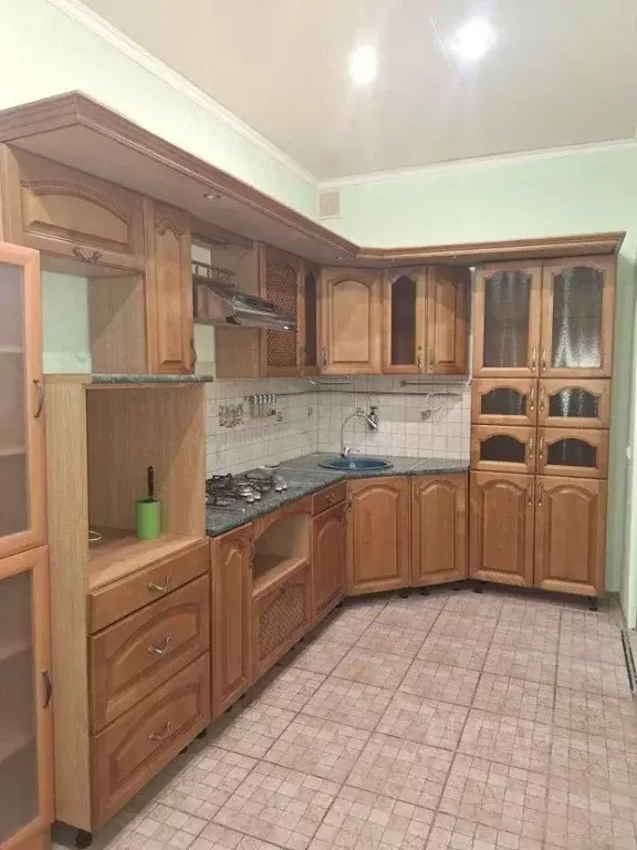 3-к кв. Смоленская область, Вязьма ул. Покровского, 2 (81.5 м) - Фото 1