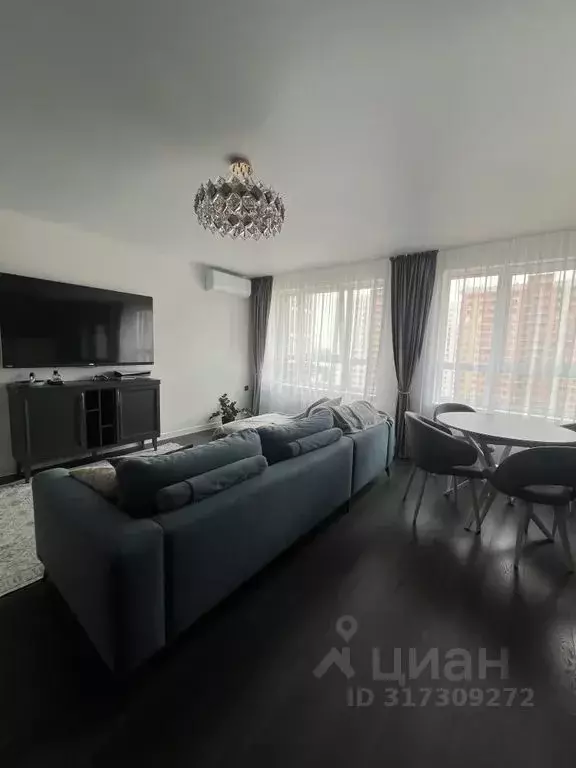 1-к кв. Татарстан, Казань ул. Братьев Батталовых, 20А (52.0 м) - Фото 0
