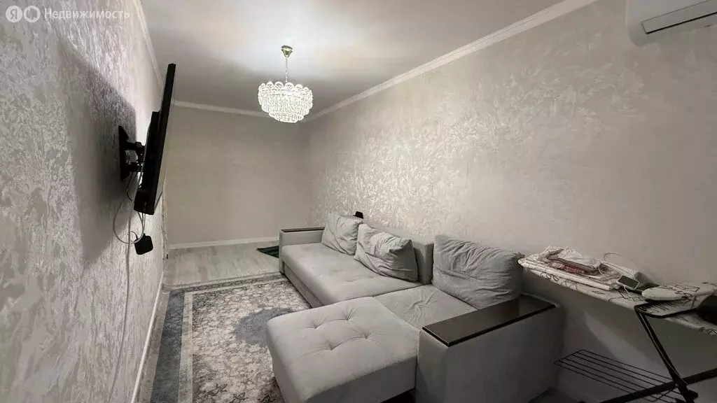 2-комнатная квартира: Махачкала, улица Кулиева, 90 (48 м) - Фото 2