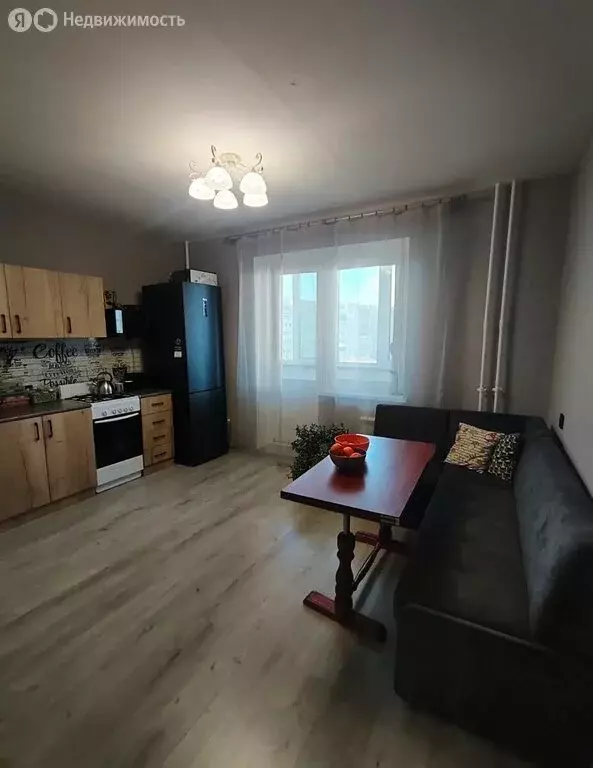 2-комнатная квартира: Ярославль, улица Калинина, 43к3 (60.8 м) - Фото 0