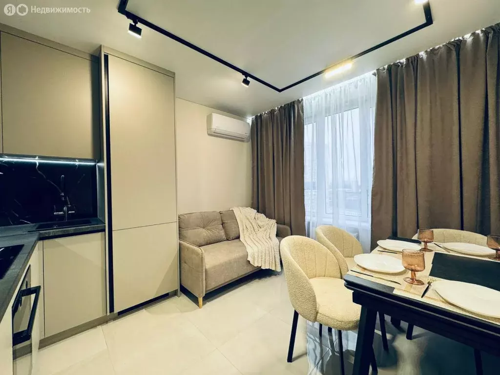 3-комнатная квартира: Ростов-на-Дону, улица Ткачёва, 11 (55 м) - Фото 2