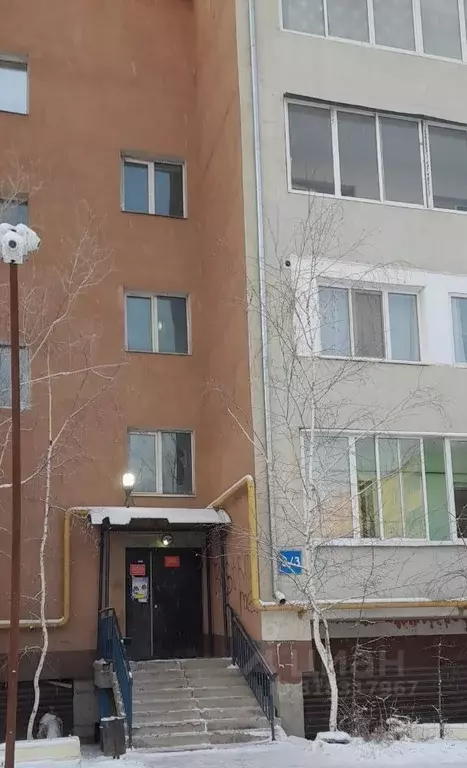 1-к кв. Саха (Якутия), Якутск Ильинка мкр, 3/3 (41.0 м) - Фото 0