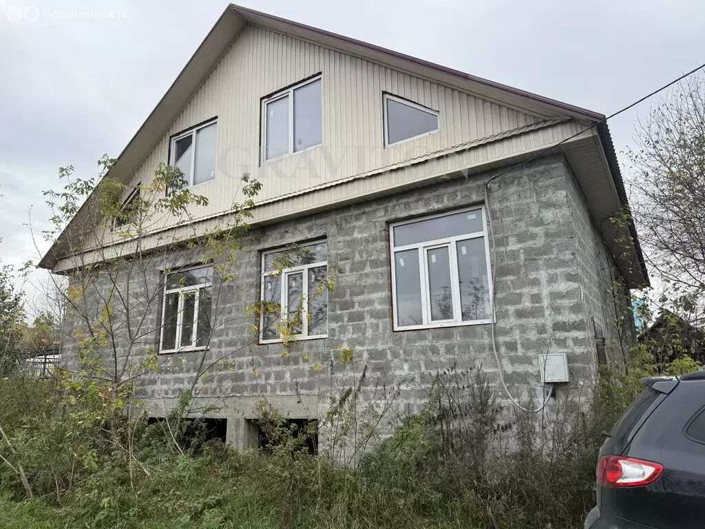 Дом в Горно-Алтайск, улица Жукова, 3 (217 м) - Фото 0