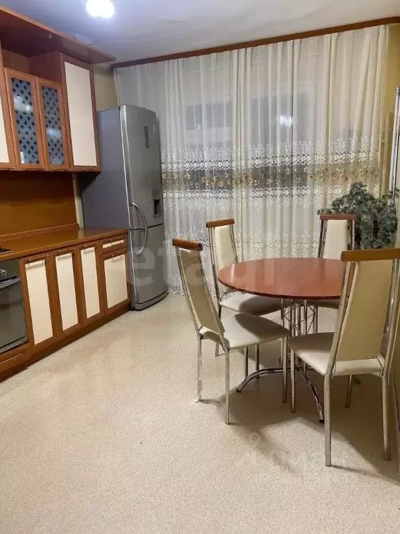 3-к кв. Ямало-Ненецкий АО, Салехард ул. Имени Василия Подшибякина, 46Б ... - Фото 1