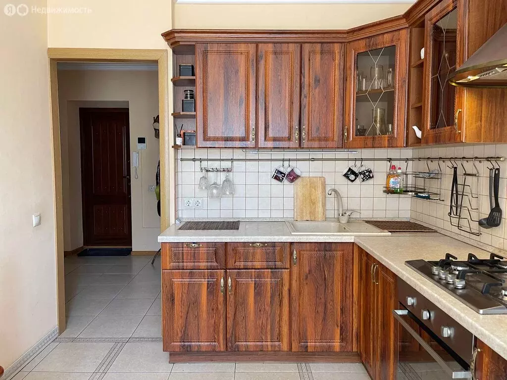 3-комнатная квартира: Казань, улица Лесгафта, 21 (70 м) - Фото 0
