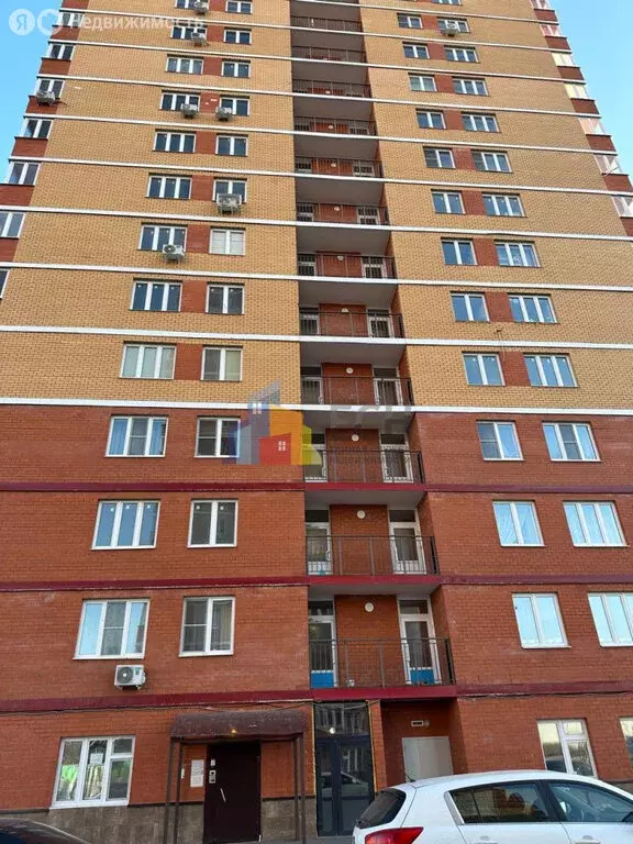 3-комнатная квартира: Тула, Новомосковская улица, 10А (79.9 м) - Фото 0