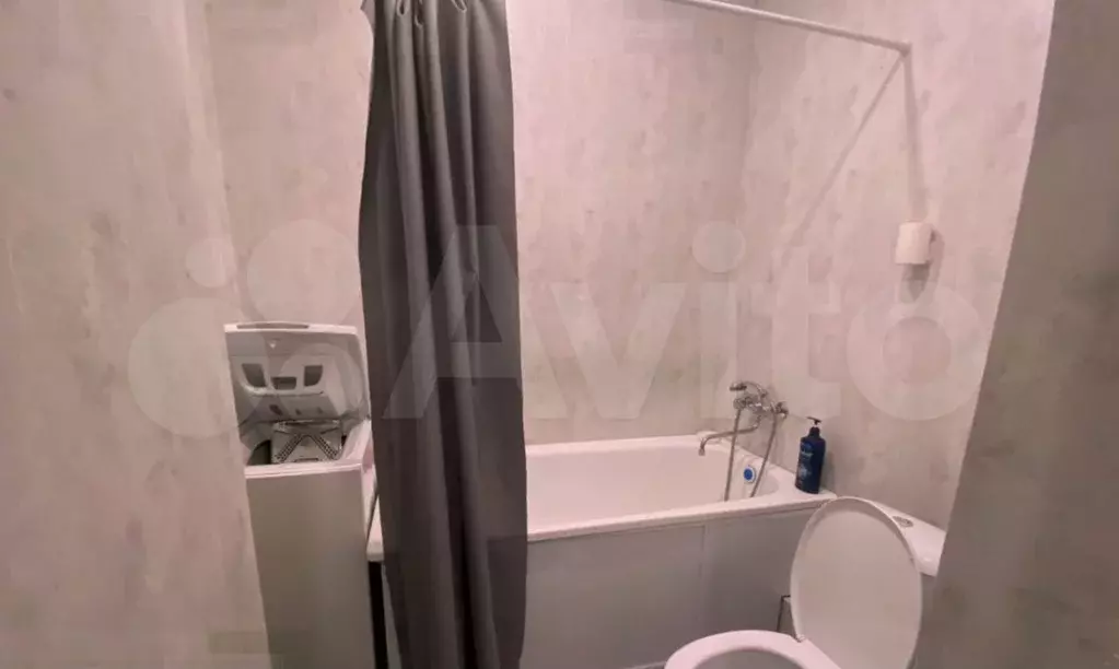 Апартаменты-студия, 10,1 м, 3/3 эт. - Фото 1