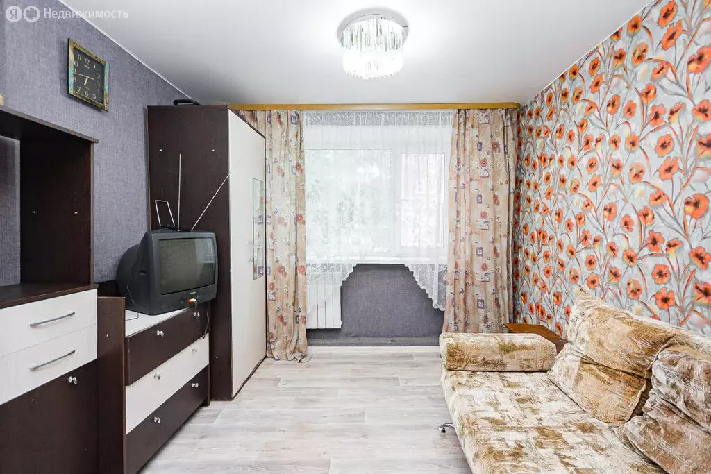 1-комнатная квартира: Томск, улица Вершинина, 52 (18 м) - Фото 0