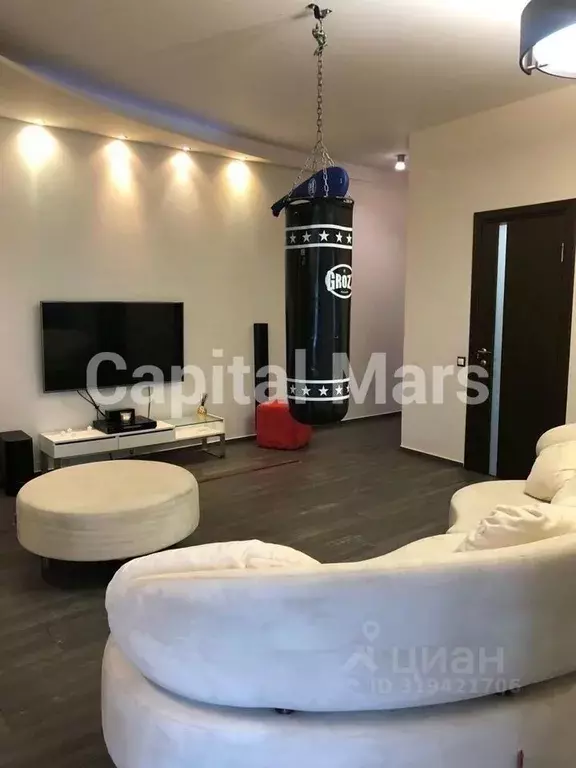 3-к кв. Москва Дубнинская ул., 40АК2 (85.0 м) - Фото 1
