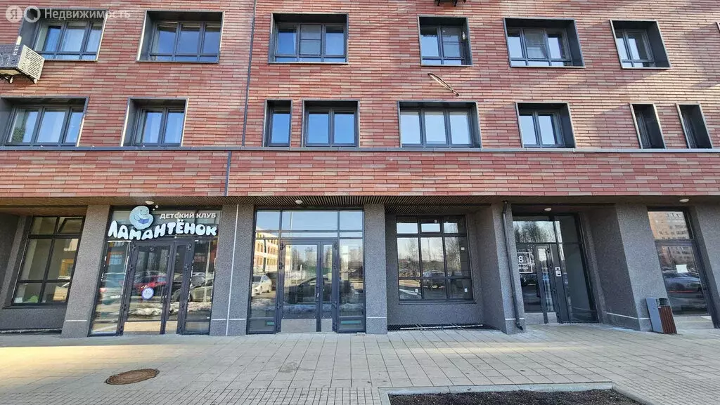 Торговая площадь (71.9 м) - Фото 1