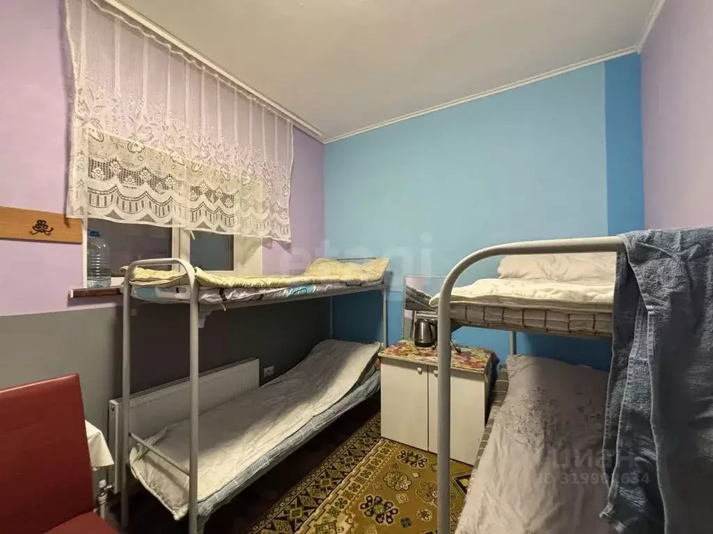 Дом в Тюменская область, Тюмень Амурская ул. (150 м) - Фото 1