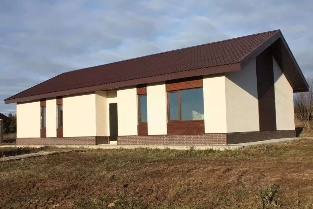 Дом в Пермский край, Добрянский муниципальный округ, д. Заборье  (150 ... - Фото 1