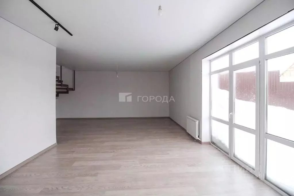 Дом в Алтайский край, Барнаул ул. Панкратова, 45 (171 м) - Фото 0