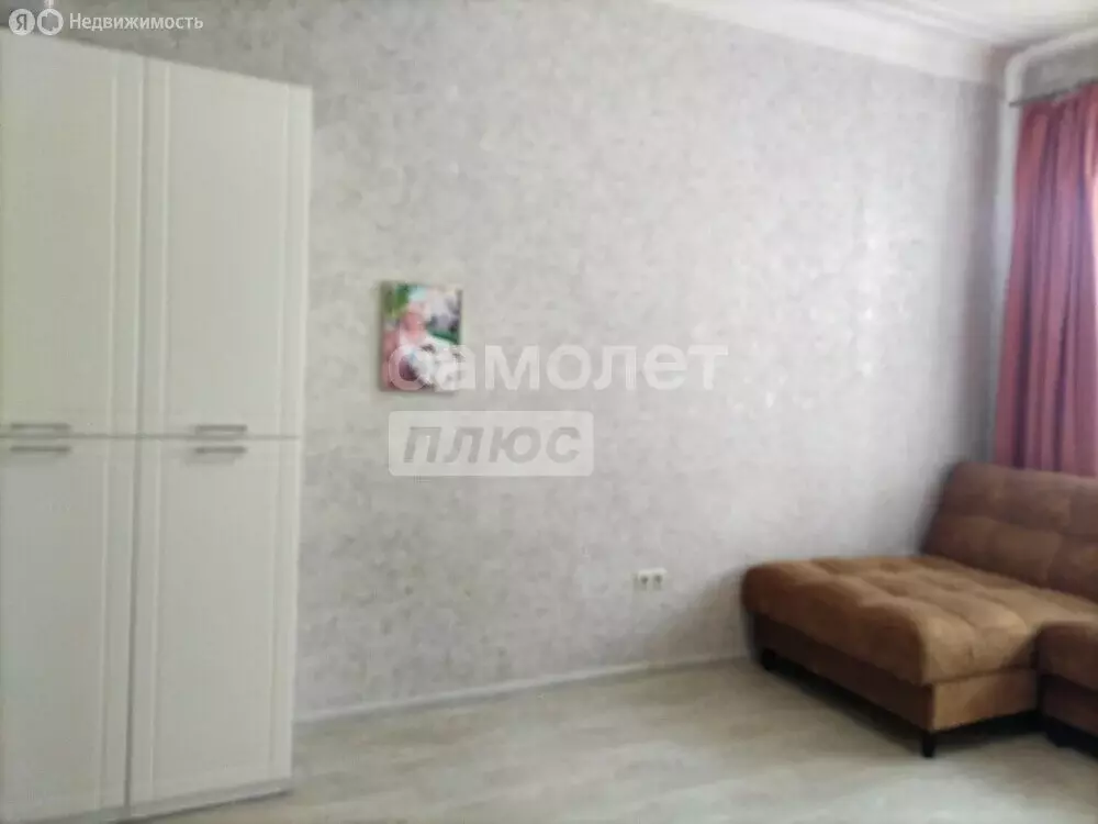 4-комнатная квартира: Иркутск, Украинская улица, 1 (86.1 м) - Фото 1