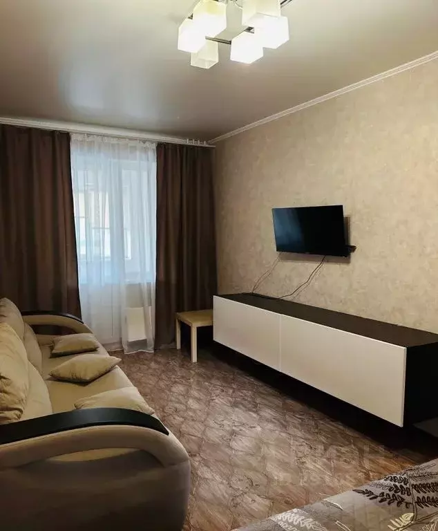 1-к кв. Татарстан, Казань Чистопольская ул., 61б (43.0 м) - Фото 0
