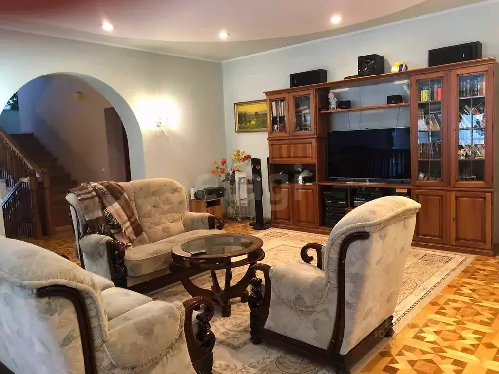 Дом в Башкортостан, Нефтекамск Дорожная ул., 10А (694 м) - Фото 1