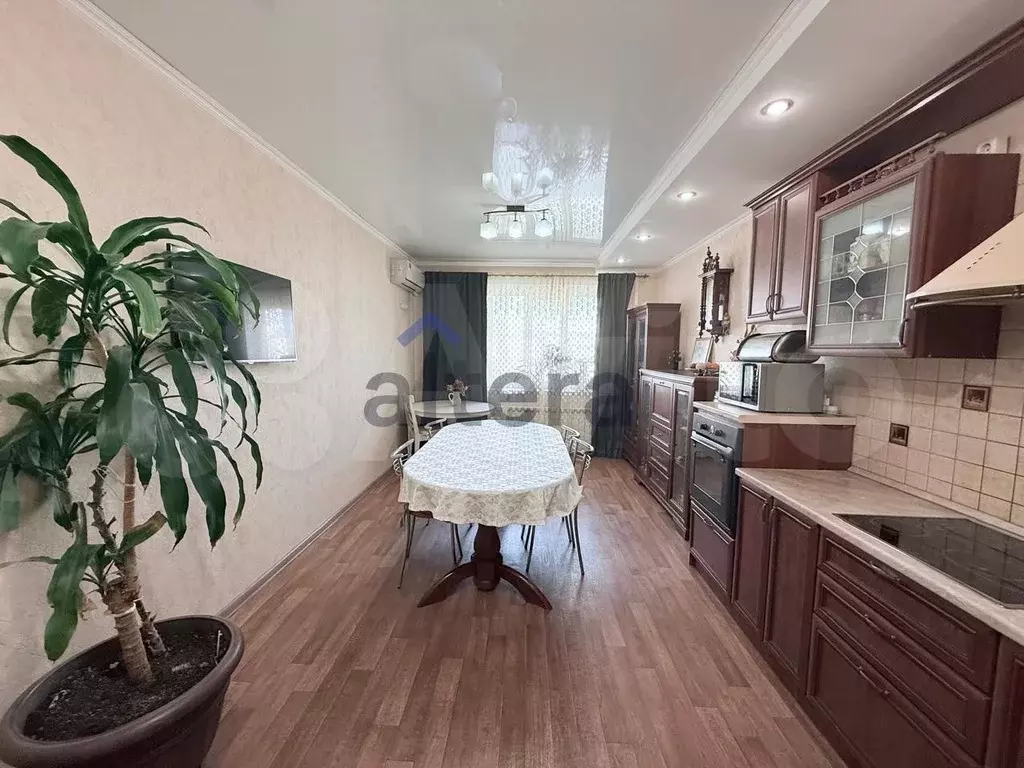 3-к. квартира, 119 м, 8/10 эт. - Фото 1