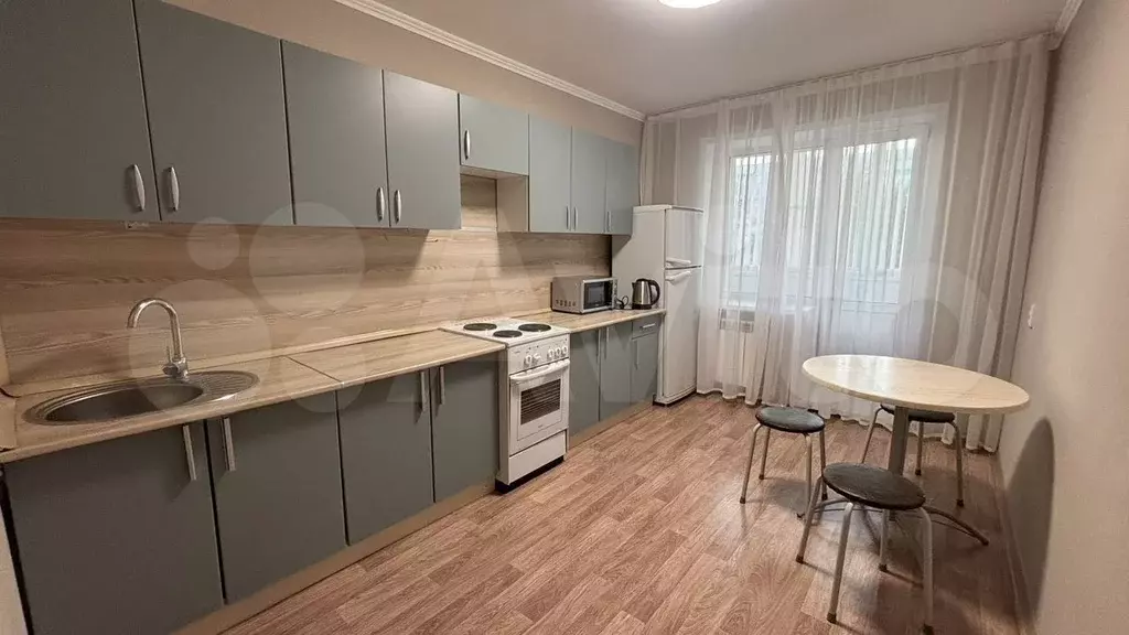 1-к. квартира, 38 м, 3/9 эт. - Фото 0