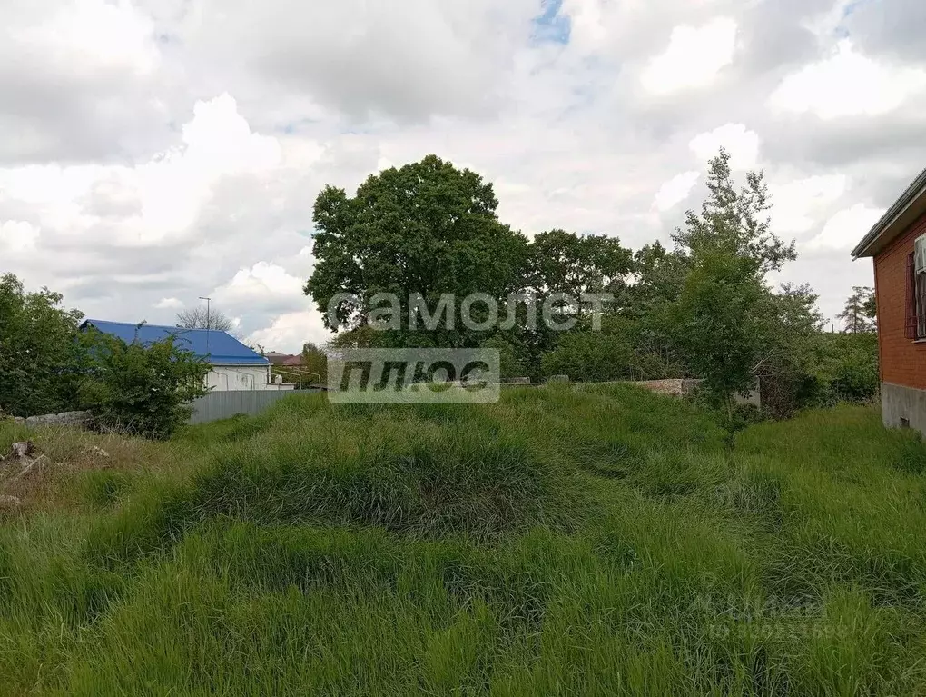 Участок в Краснодарский край, Абинск ул. Чкалова, 28А (13.0 сот.) - Фото 0