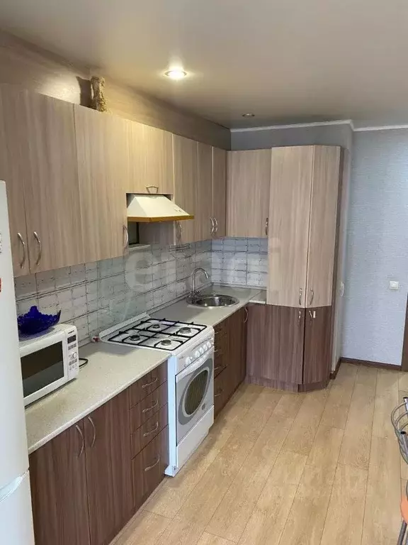 1-к кв. Брянская область, Клинцы ул. Ворошилова, 33А (44.5 м) - Фото 0