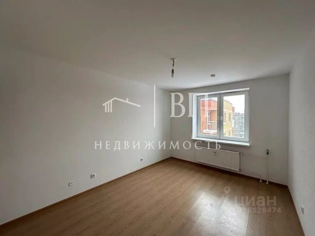 1-к кв. Санкт-Петербург, Санкт-Петербург, Колпино ул. Севастьянова, ... - Фото 1