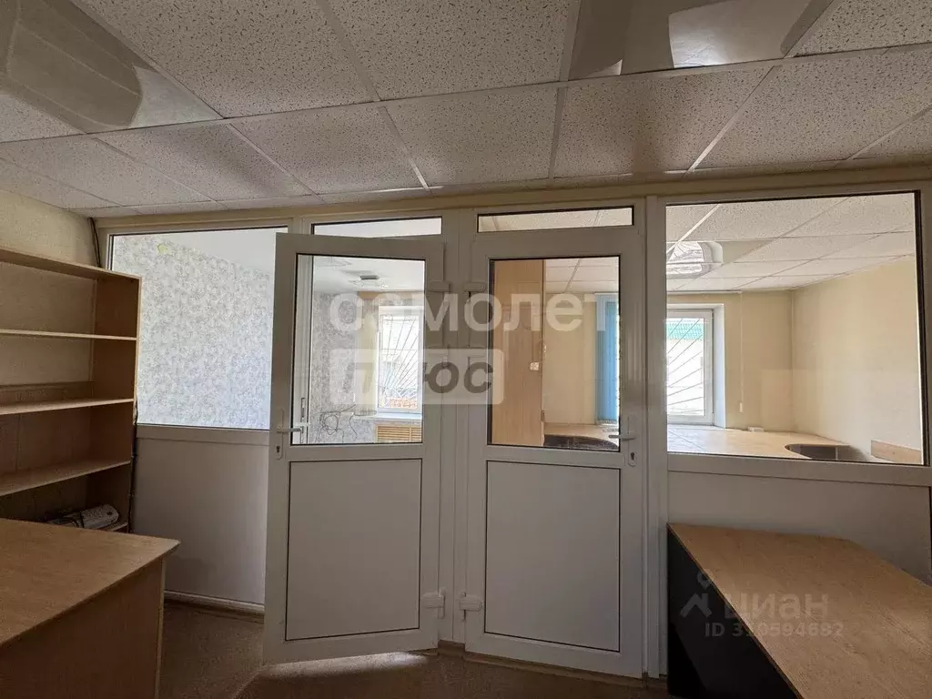 Офис в Челябинская область, Челябинск Копейское ш., 58Б (50 м) - Фото 1