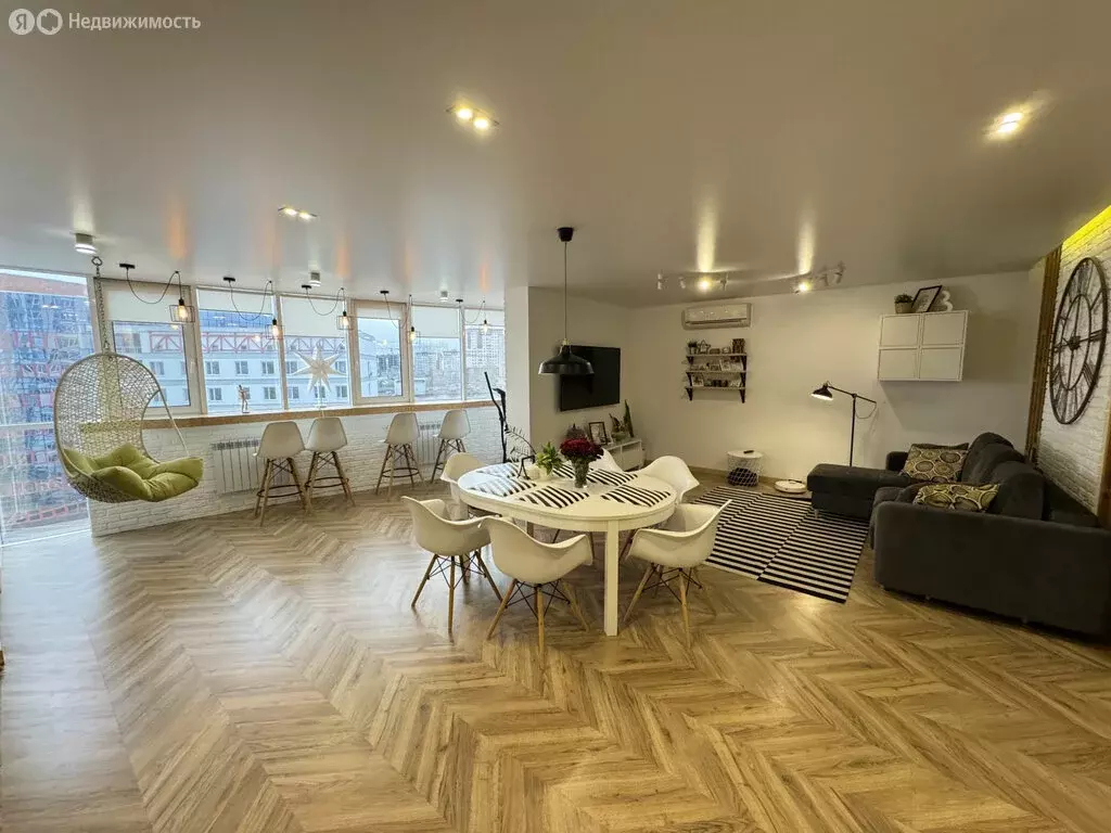 3-комнатная квартира: Саратов, Вольская улица, 2Д (116 м) - Фото 0