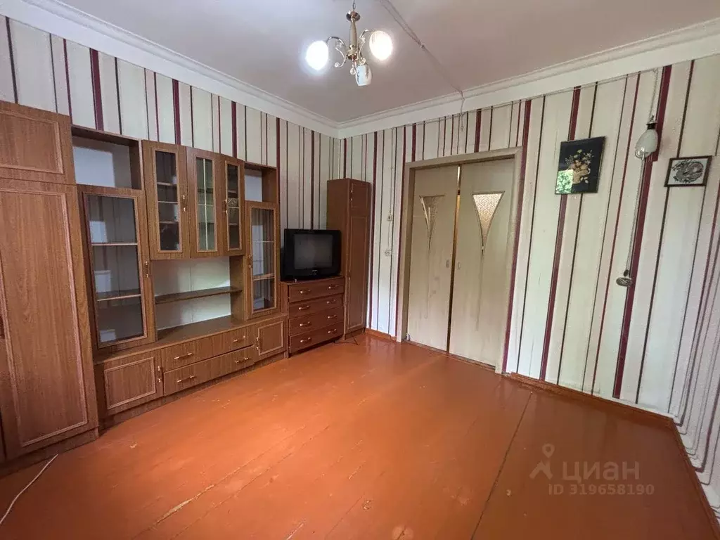 2-к кв. Башкортостан, Белорецк ул. В. Косоротова, 8 (48.5 м) - Фото 1