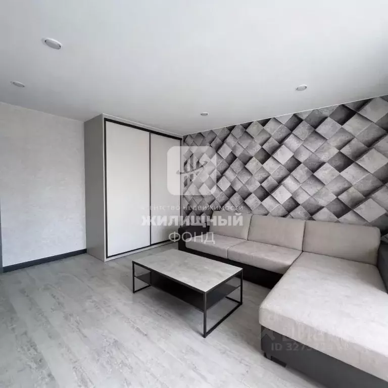 2-к кв. Саратовская область, Энгельс Смоленская ул., 17 (48.0 м) - Фото 1